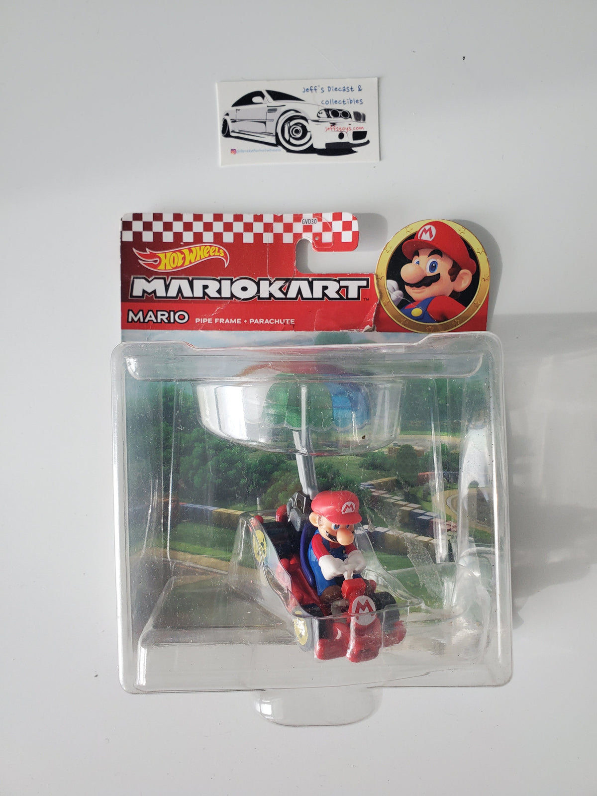Hot Wheels Mario Kart Mario Pipe Frame Parachute - Bad Card