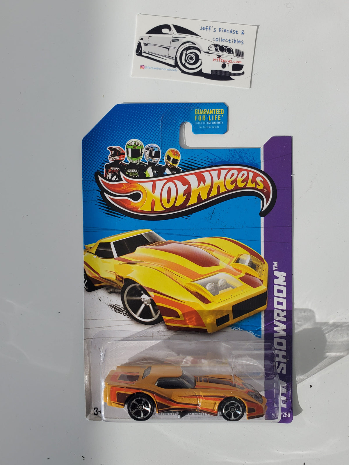 2013 Hot Wheels '76 Greenwood Corvette #208