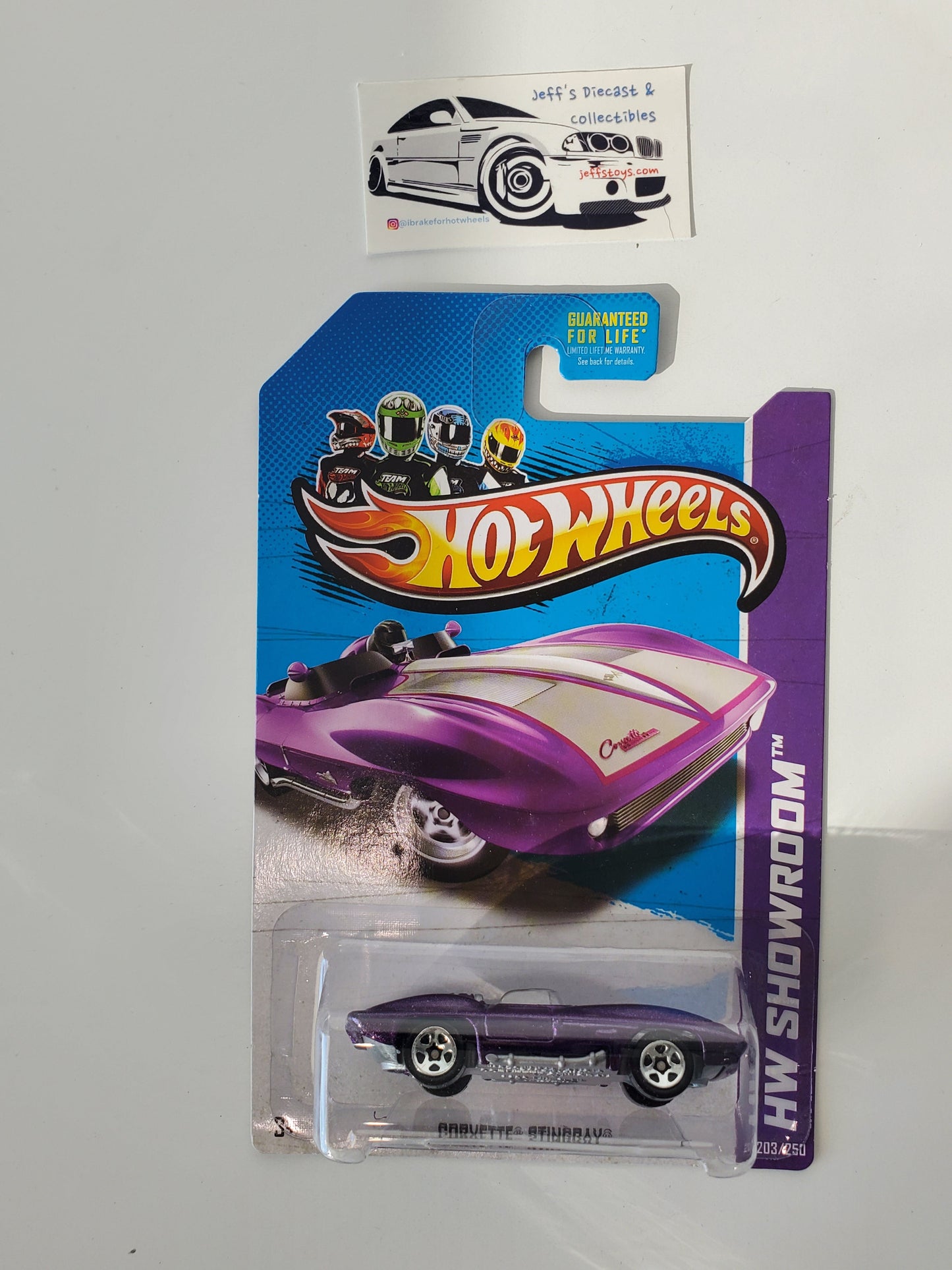 2013 Hot Wheels Corvette Stingray #203 Purple