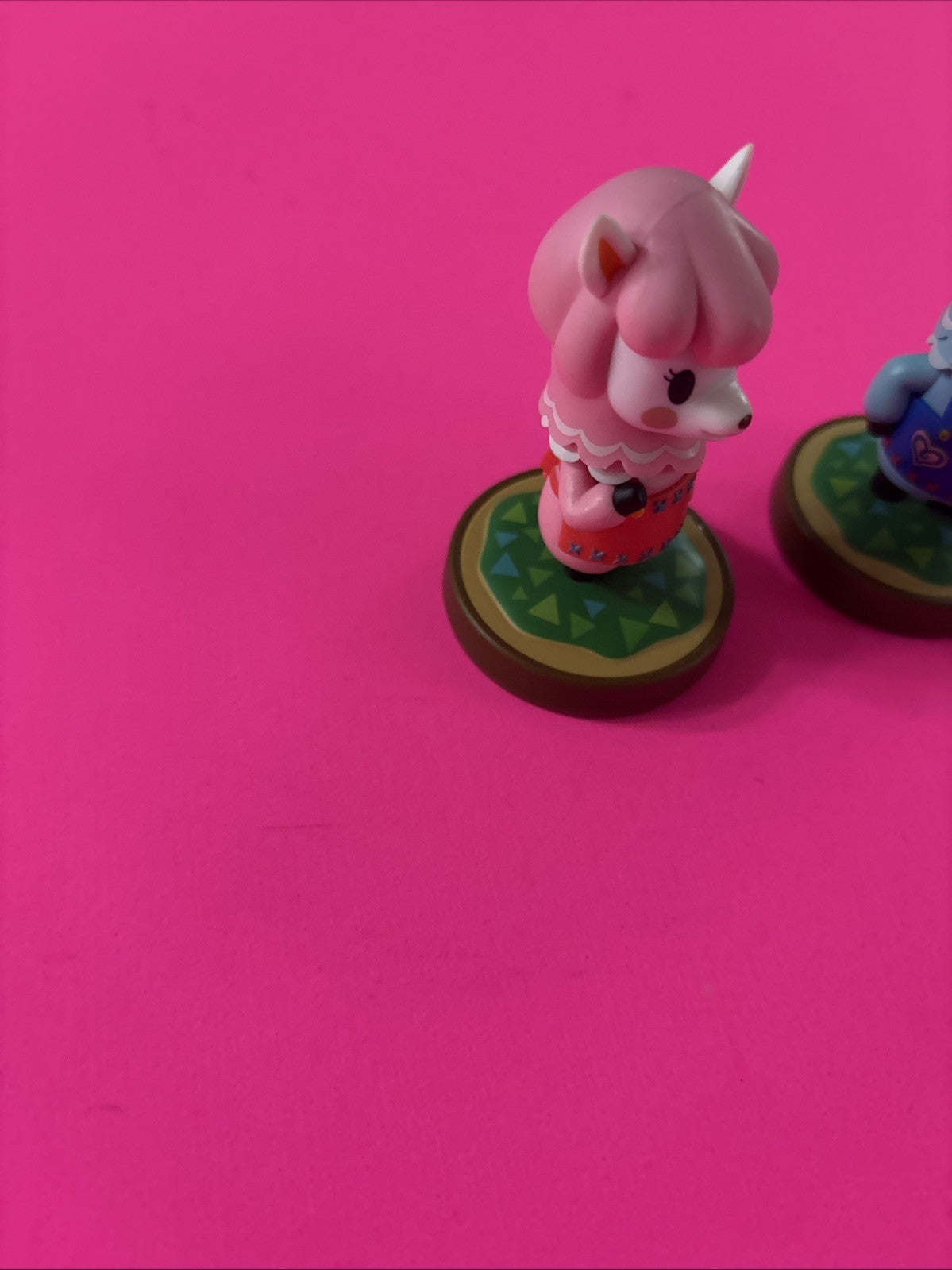 Nintendo amiibo Animal Crossing Cyrus and Reese amiibo figures