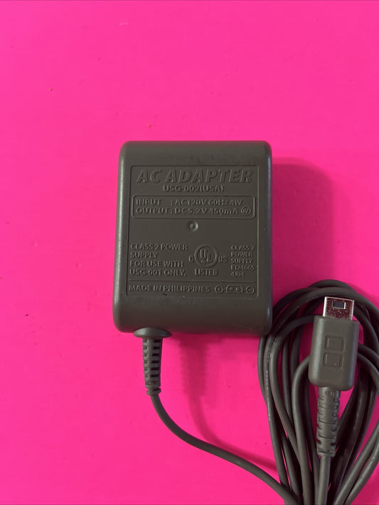 Ds Lite USG-002 AC Adapter OEM Nintendo Home Wall Charger Cable (9a)