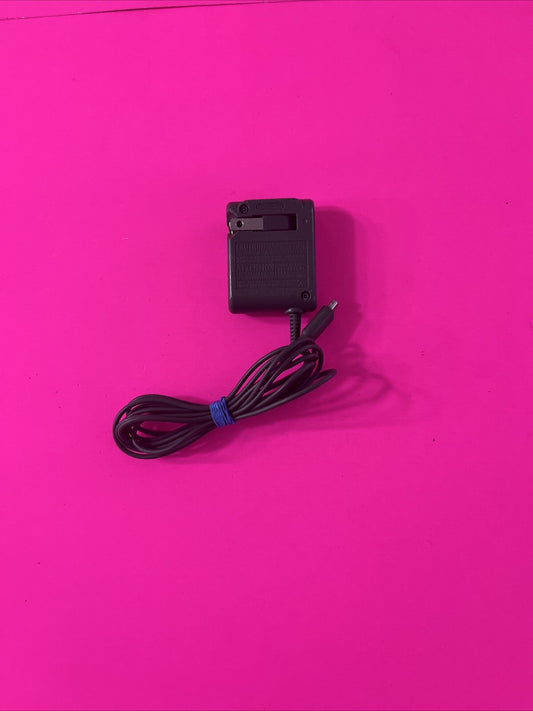 Ds Lite USG-002 AC Adapter OEM Nintendo Home Wall Charger Cable (1a)